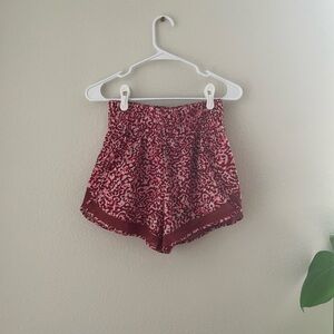 Athleta Mesh Racer Run High Rise 3" Shorts